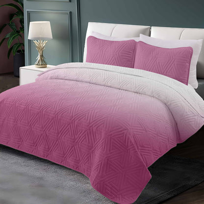 Reversible shaded bed cover for double bed in pink