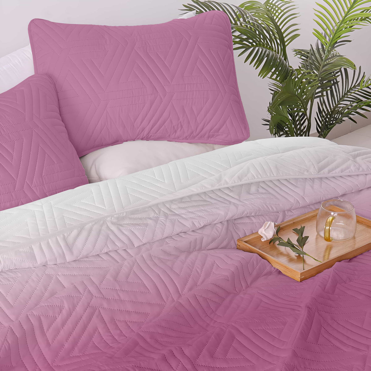 Reversible Shaded Bed Covers for Double Bed - Pink