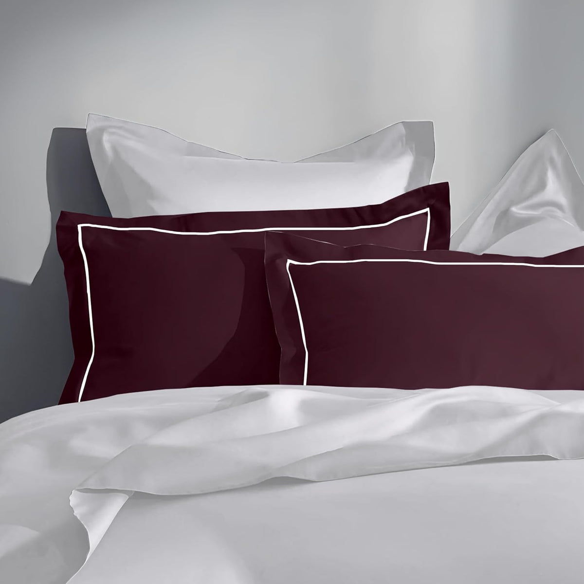 Pure cotton 300 TC solid pillow cover set in wine
