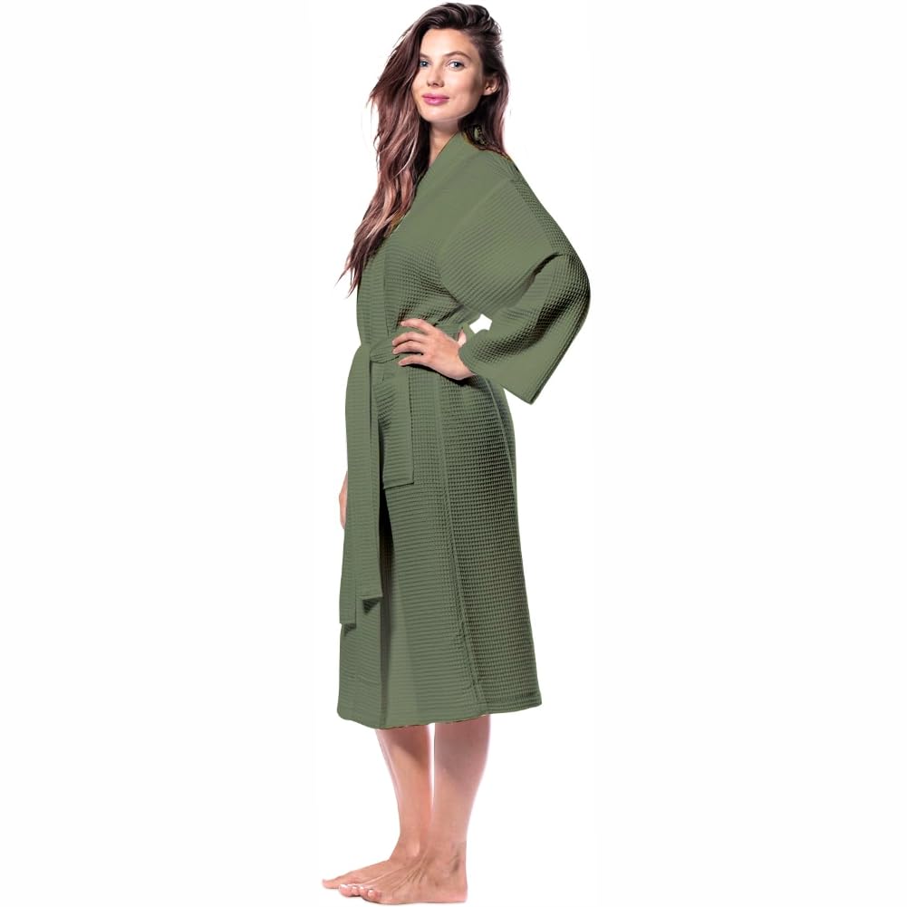 Sage green waffle bathrobe pocket and fabric detail